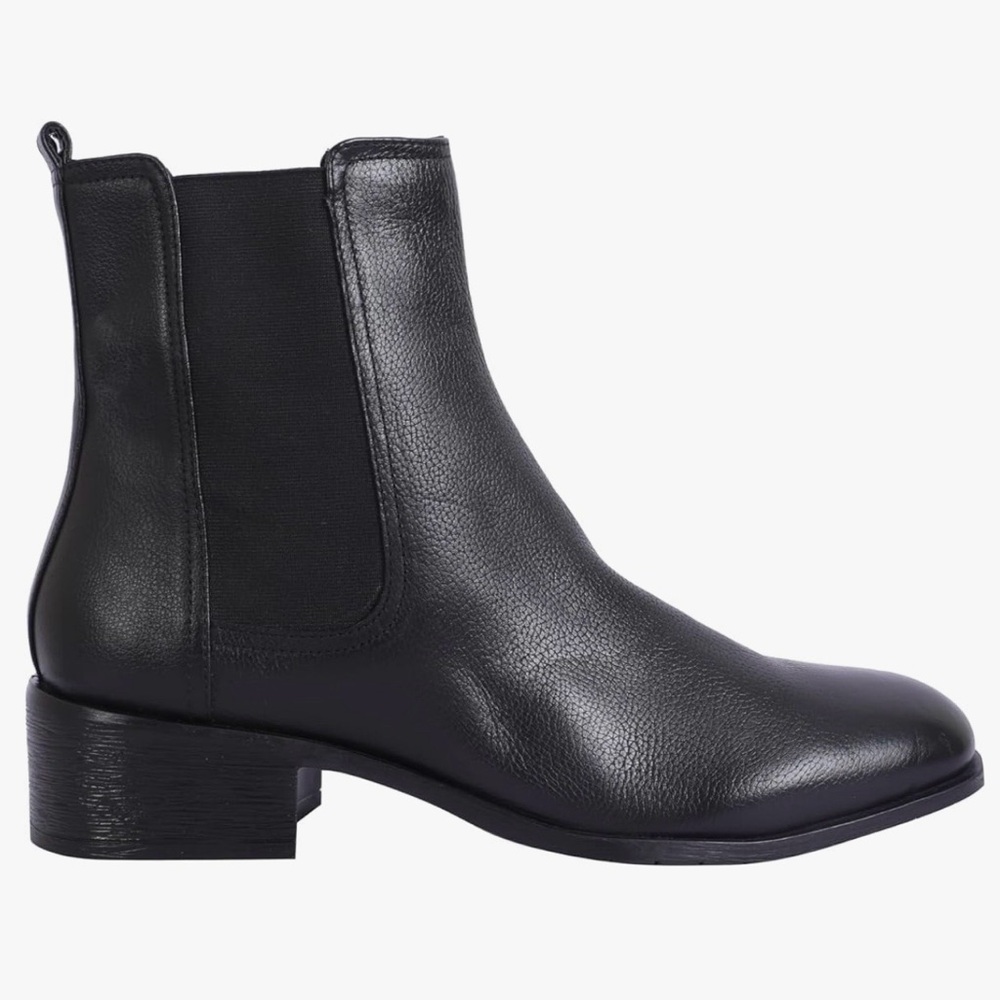 Kenneth Cole Reaction Classic Black Booties